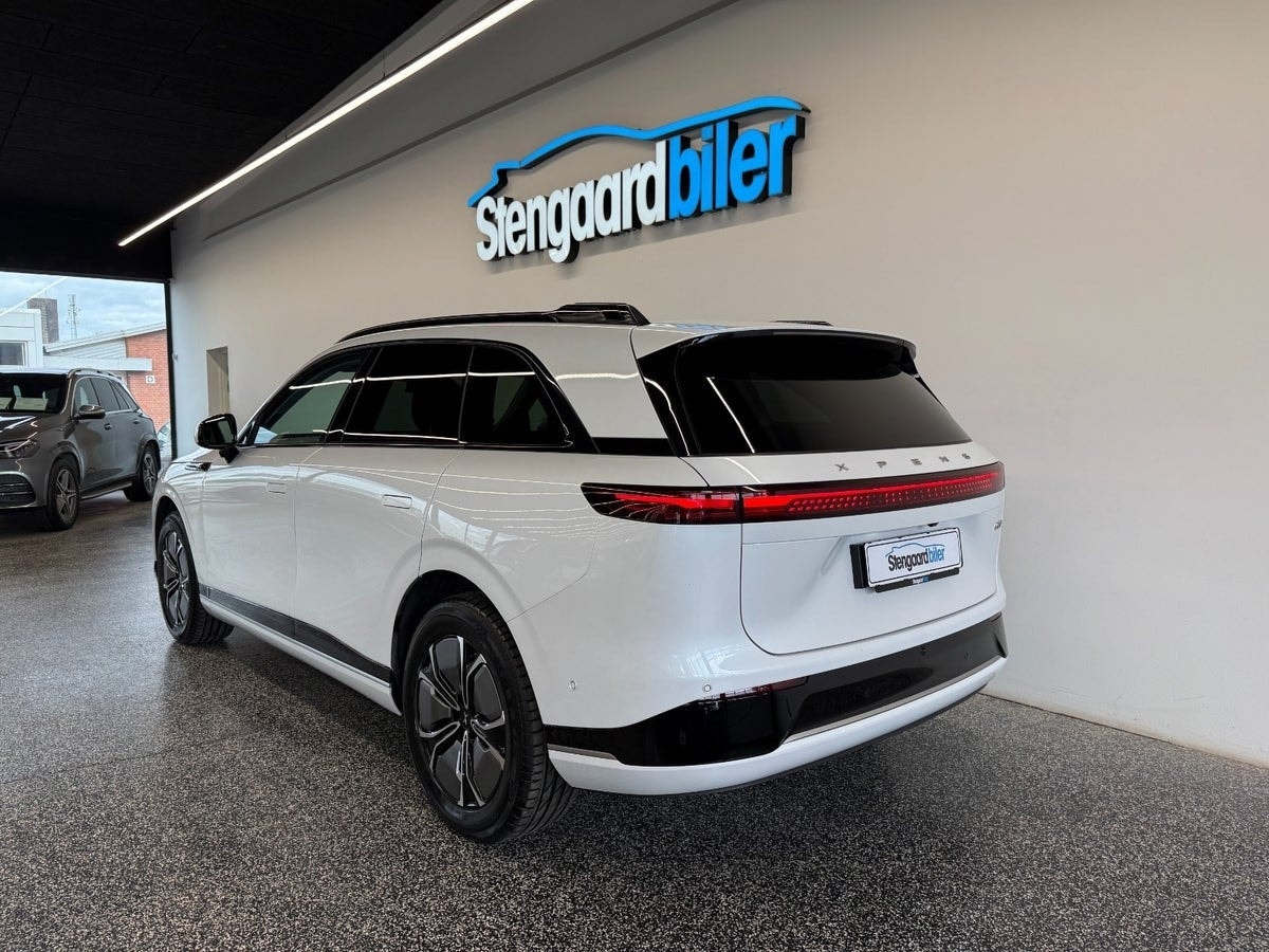 XPENG G9 Standard Range, 313hp, 2024