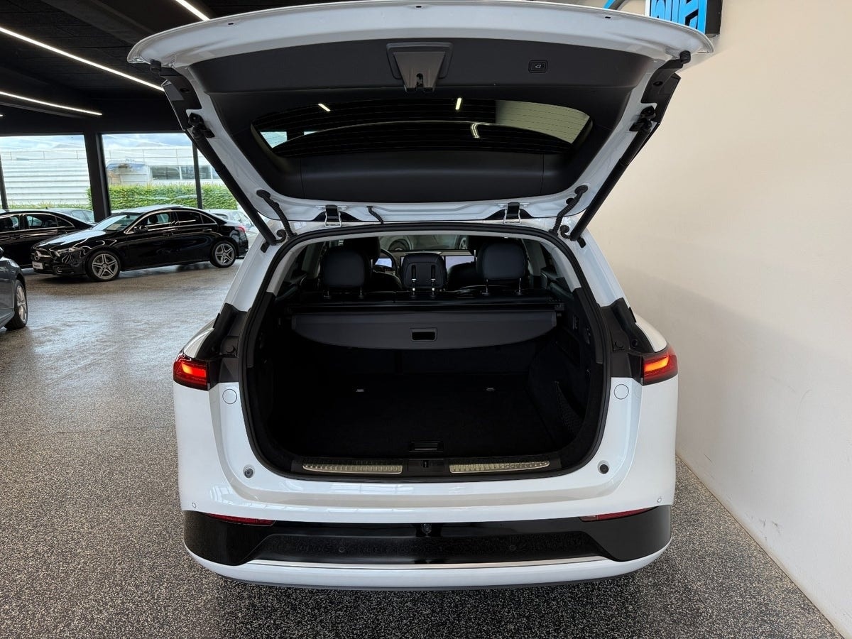 XPENG G9 Standard Range, 313hp, 2024