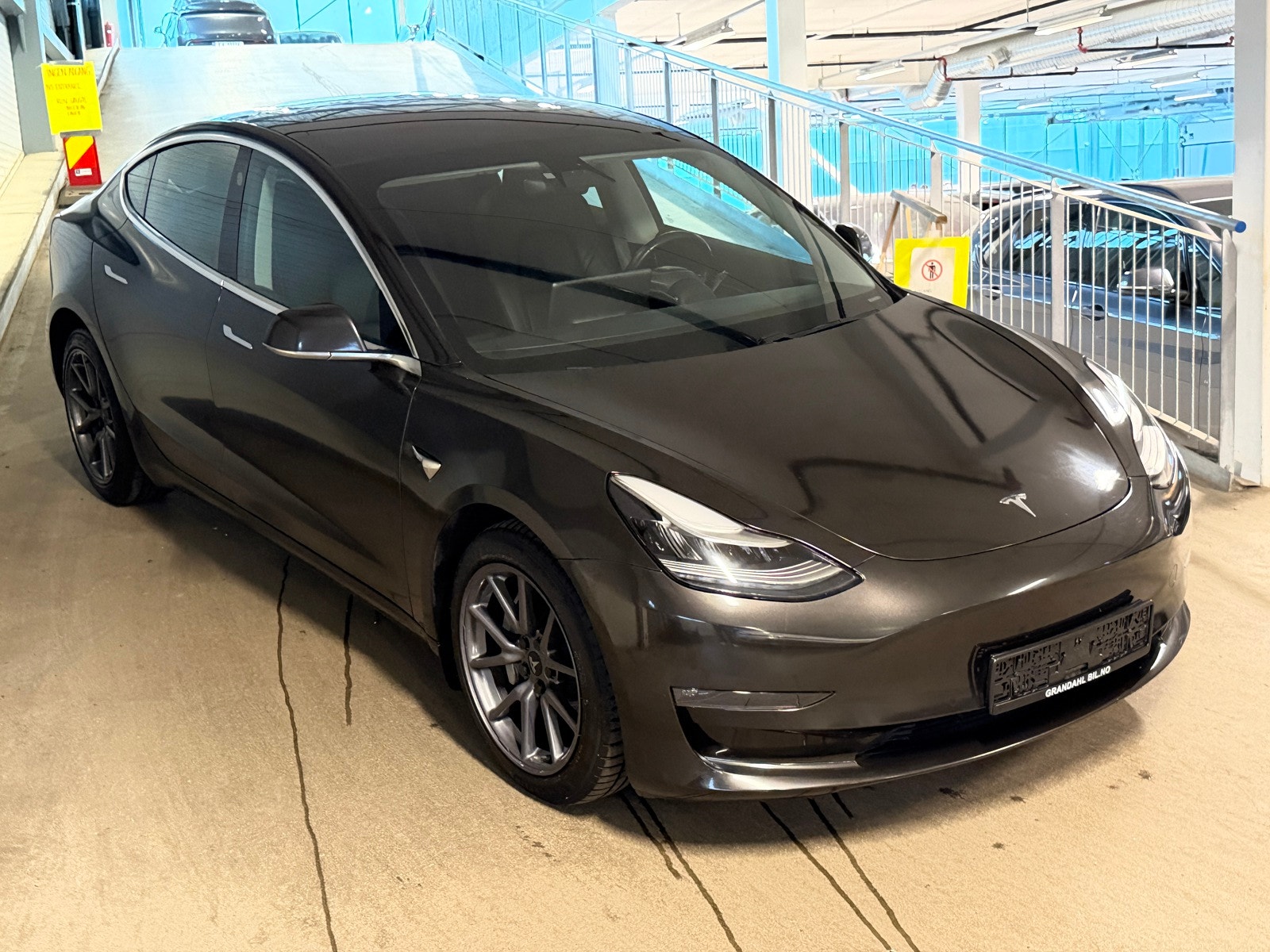Tesla Model 3 Long Range AWD, 440hp, 2019