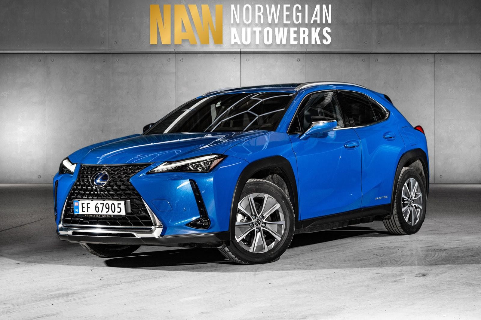 Lexus UX 300e, 204ps, 2023