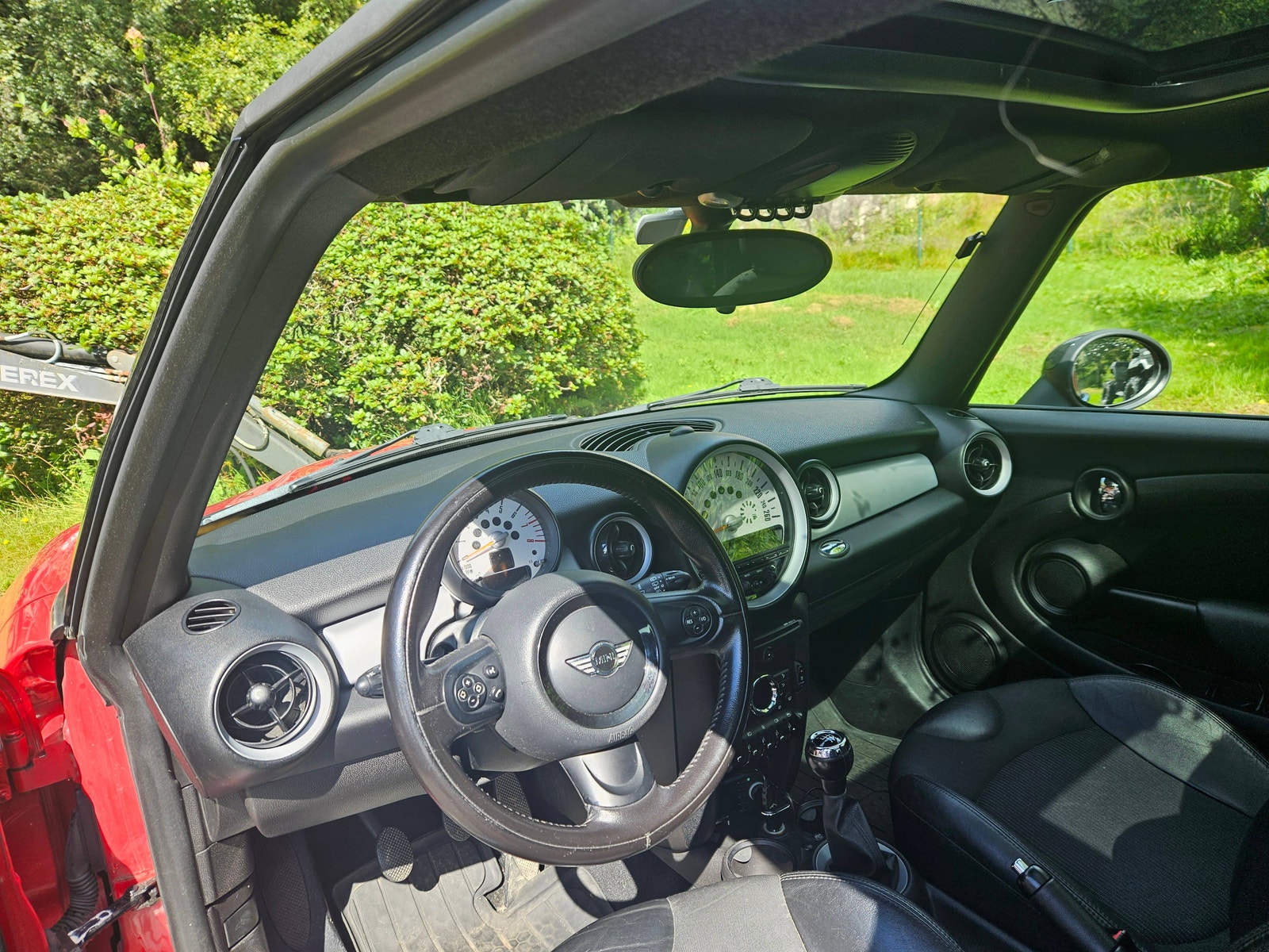 MINI Cooper Manual, 6-trins, 122ps, 2011