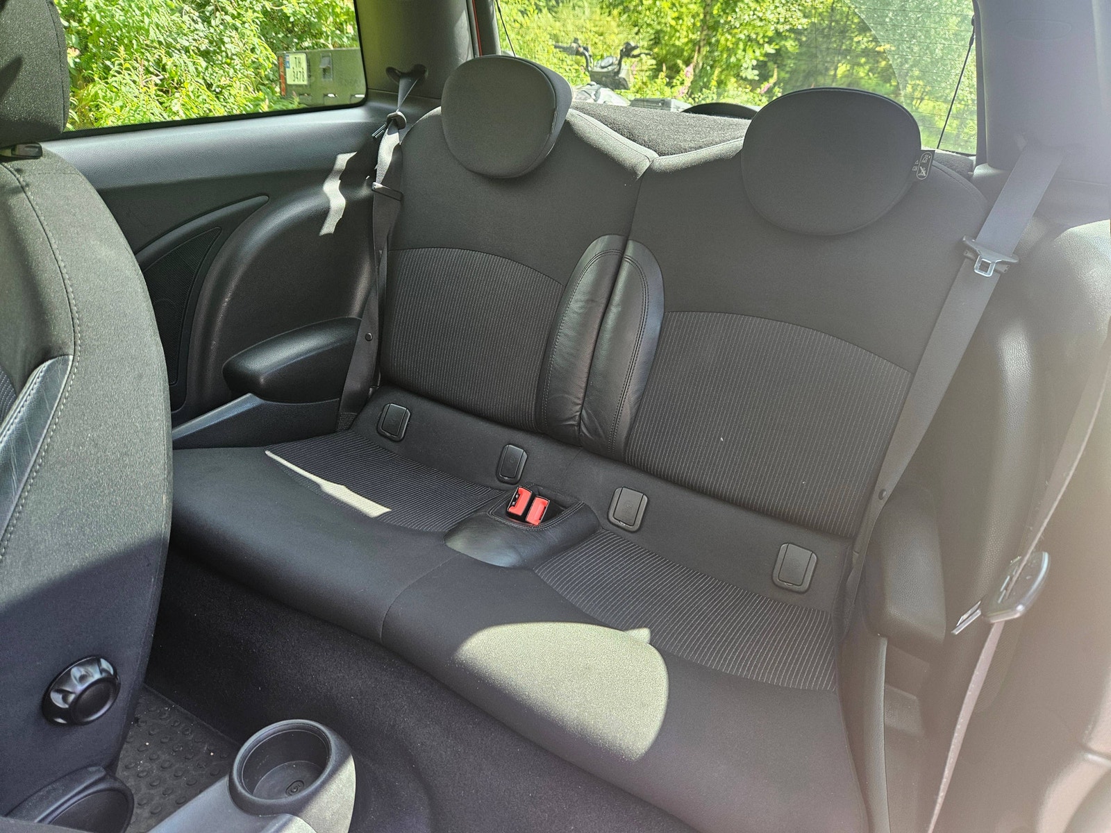 MINI Cooper Manual, 6-trins, 122ps, 2011