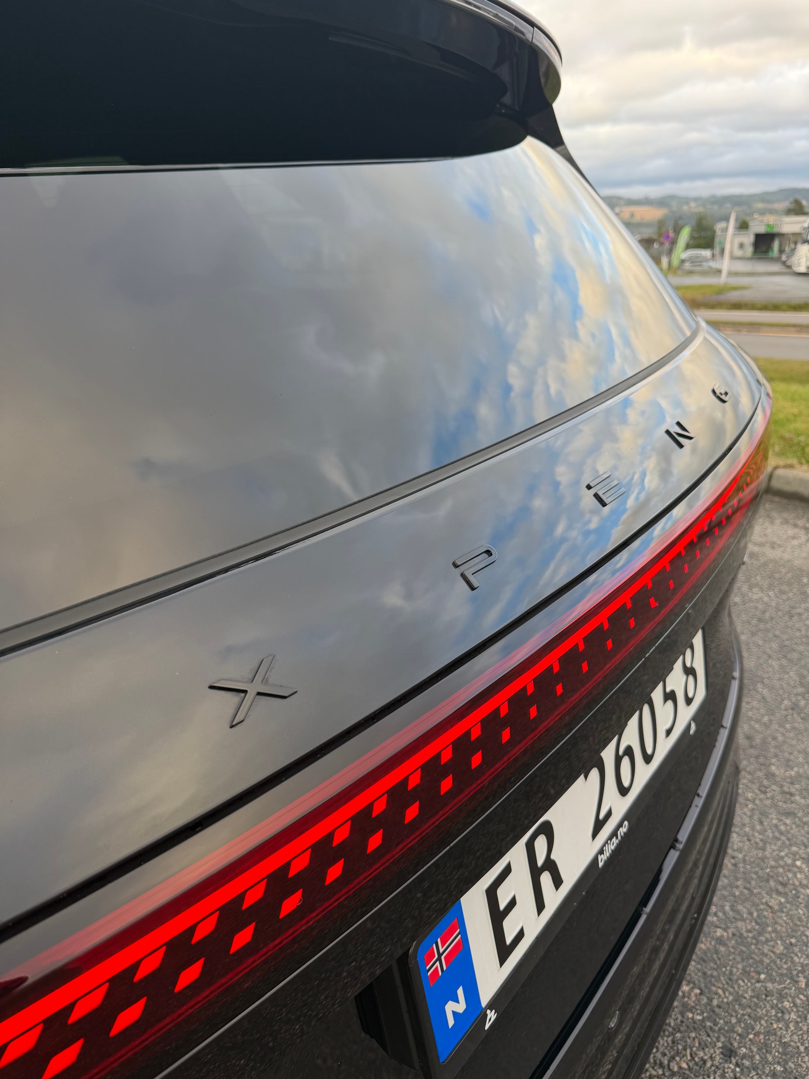 XPENG G9 Performance, 575ps, 2025