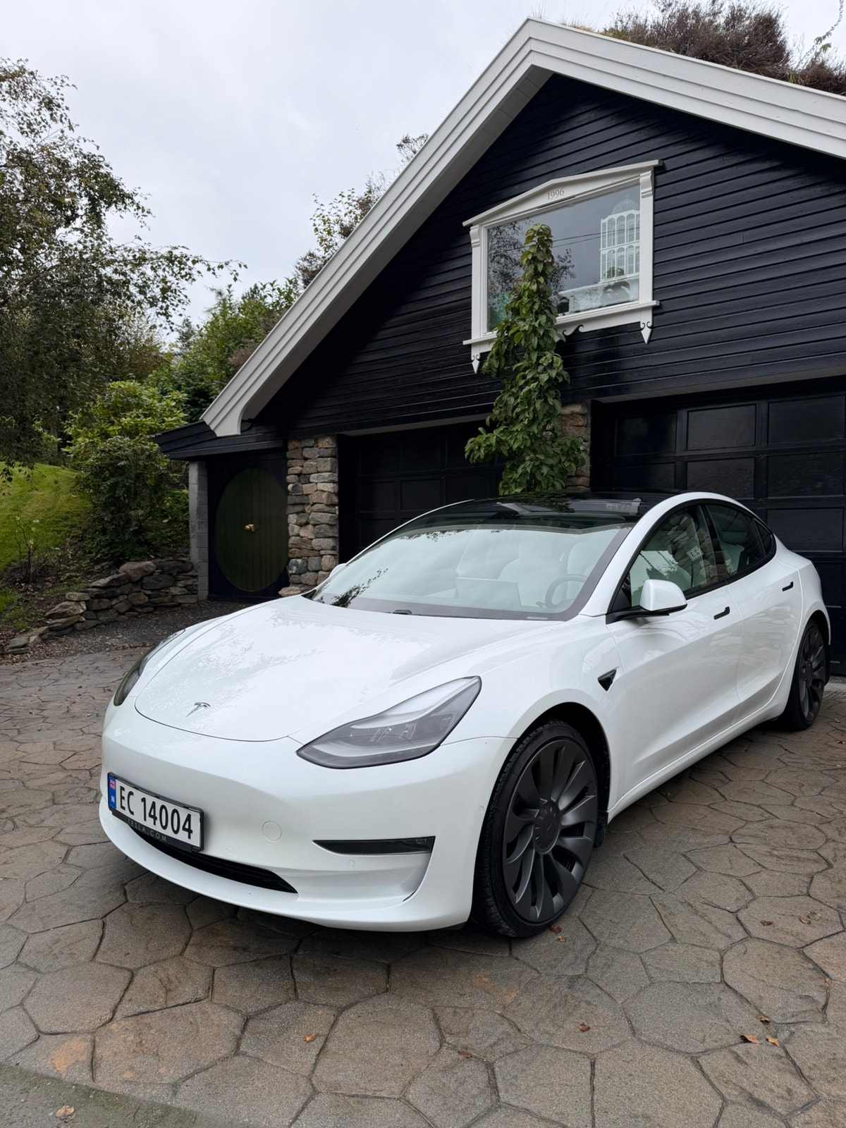 Tesla Model 3 Performance, 513hk, 2021
