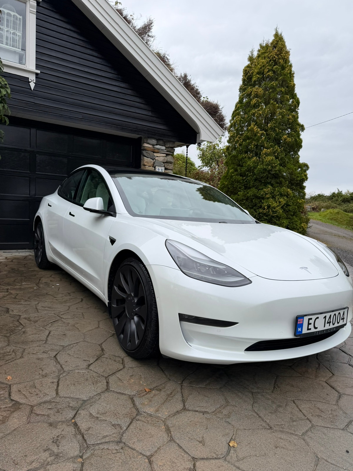 Tesla Model 3 Performance, 513hk, 2021