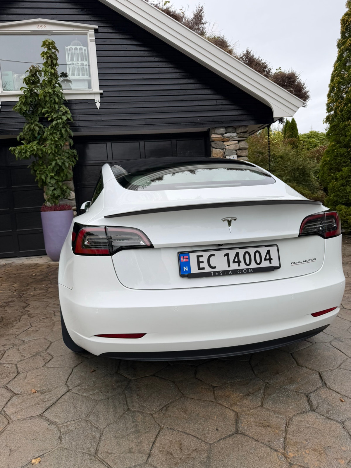 Tesla Model 3 Performance, 513hk, 2021