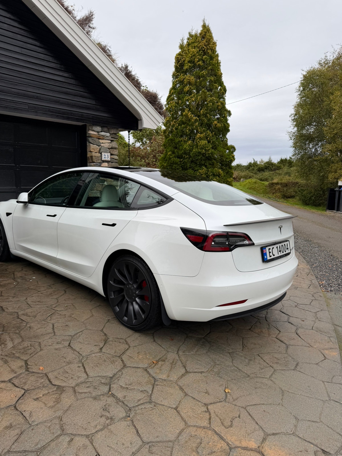 Tesla Model 3 Performance, 513hk, 2021