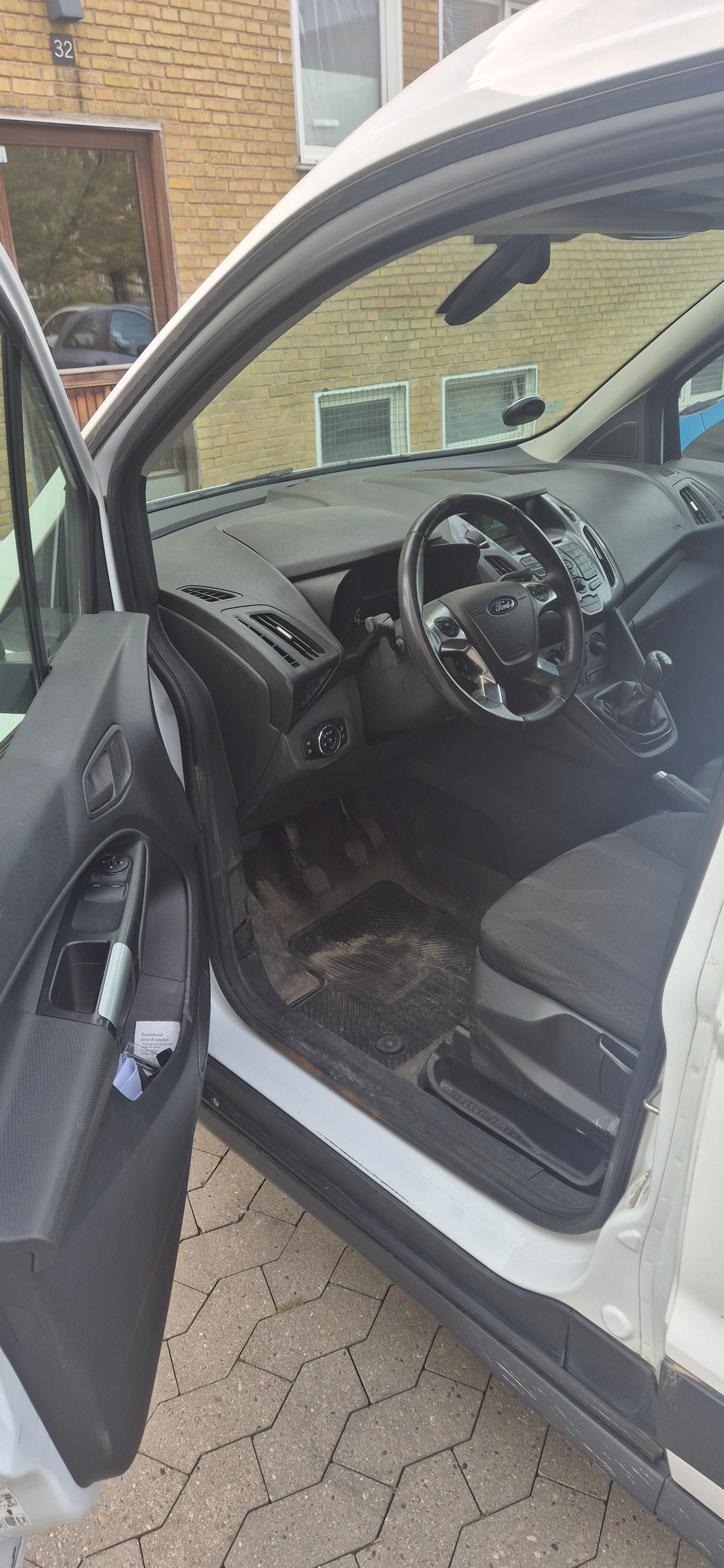 Ford Transit Connect 220 1.6 TDCi Manual, 5-trins, 95ps, 2015