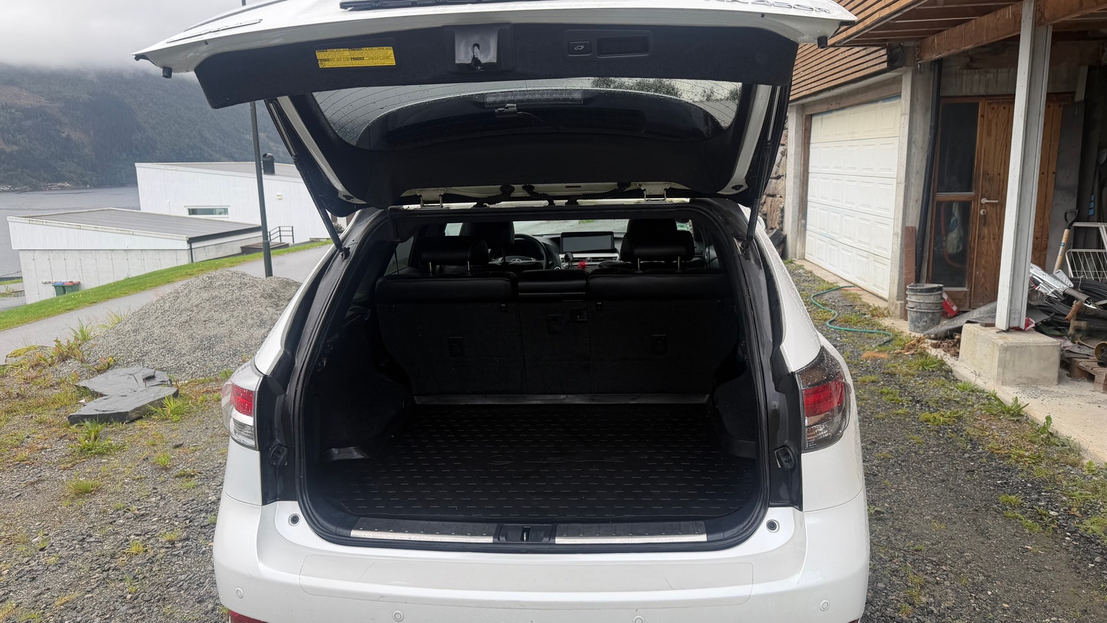 Lexus RX 450h AWD 3.5 V6 AWD CVT, 299ps, 2012