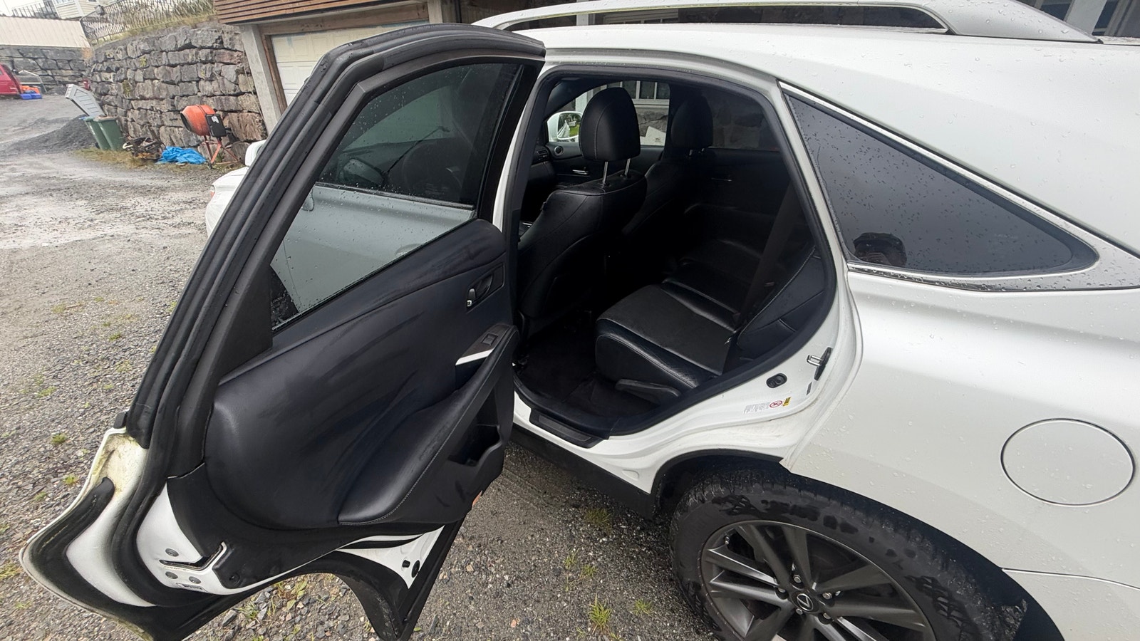 Lexus RX 450h AWD 3.5 V6 AWD CVT, 299ps, 2012