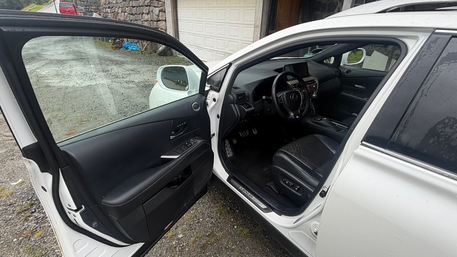 Lexus RX 450h AWD 3.5 V6 AWD CVT, 299ps, 2012