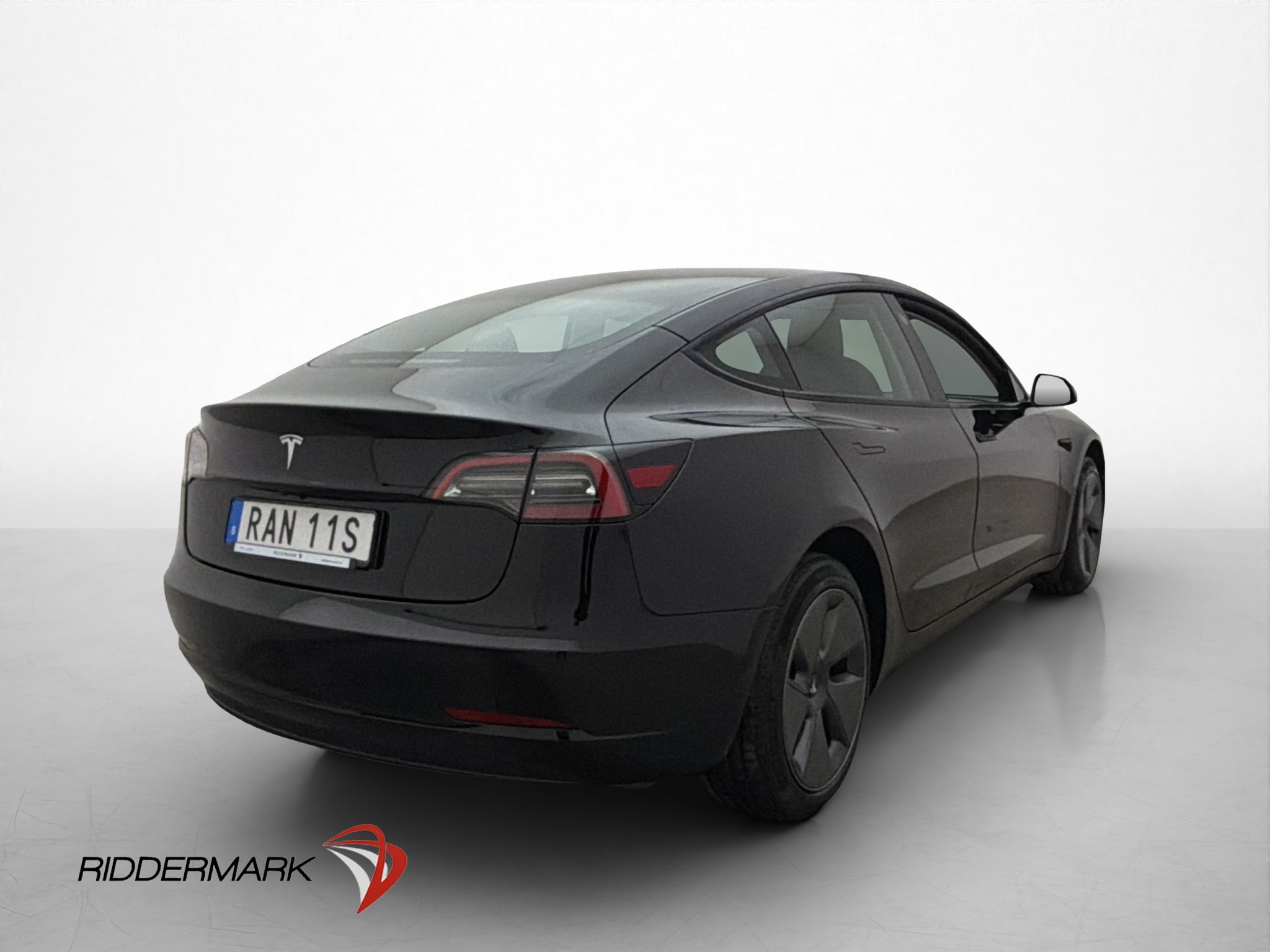 Tesla Model 3 Long Range, 283ps, 2023