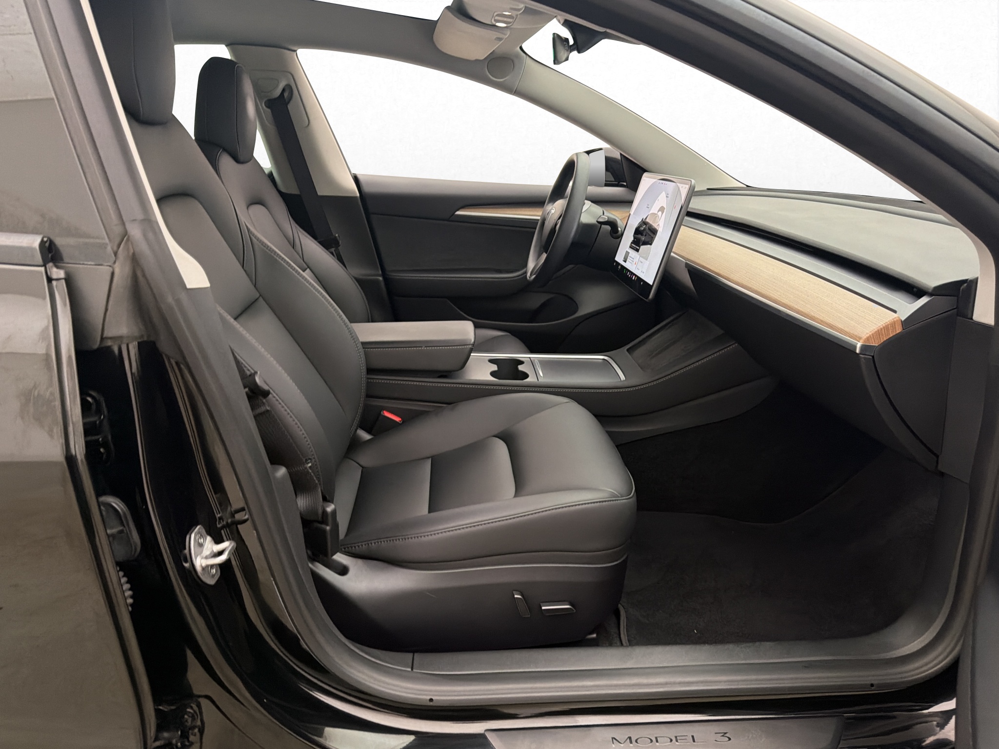 Tesla Model 3 Long Range, 283ps, 2023