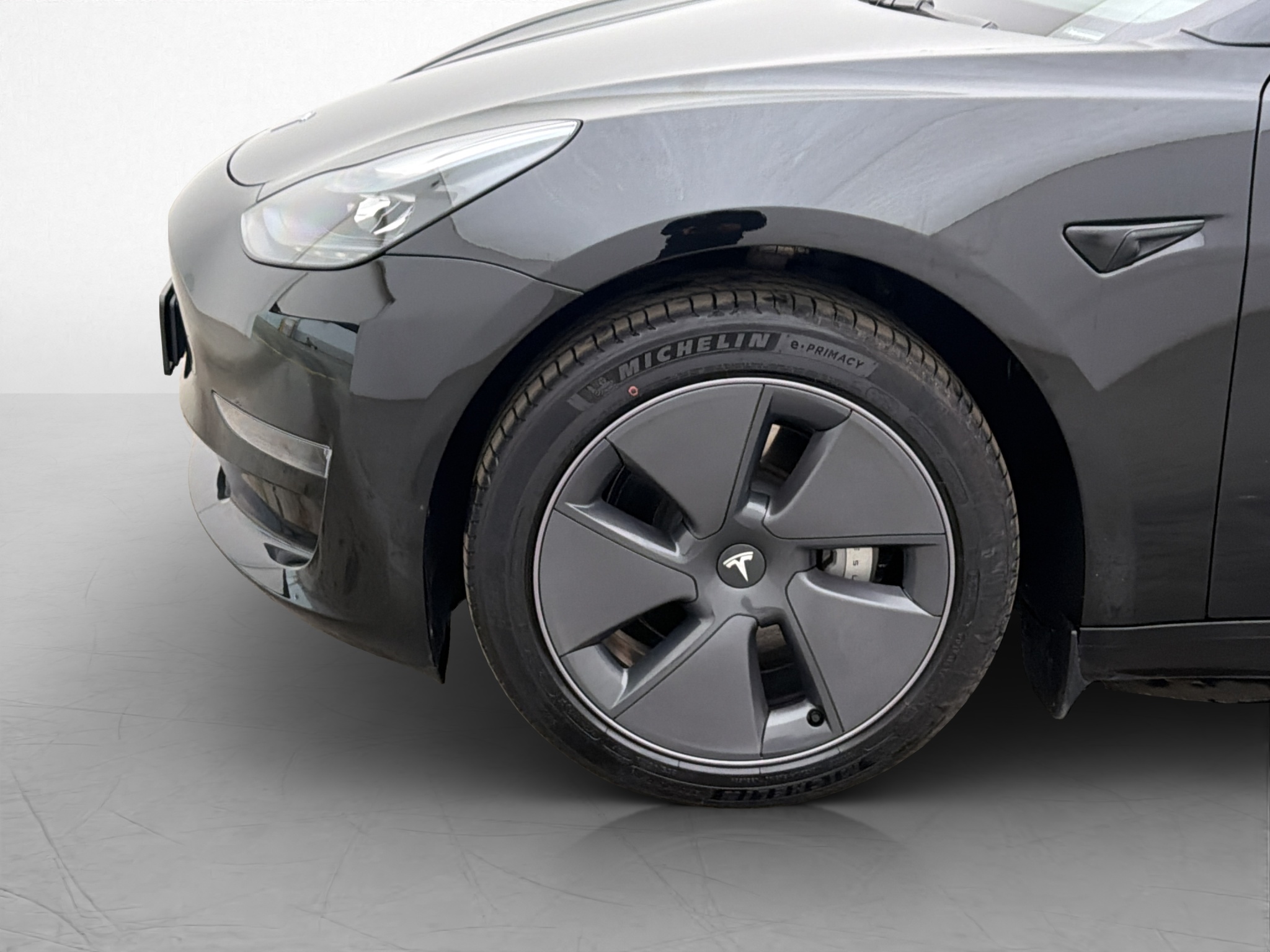 Tesla Model 3 Long Range, 283ps, 2023