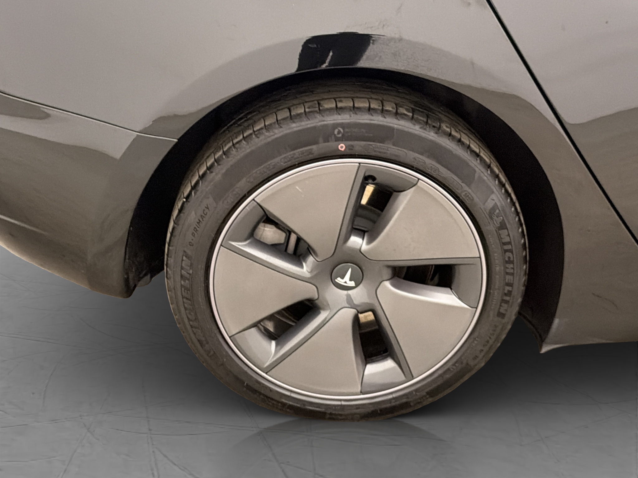 Tesla Model 3 Long Range, 283ps, 2023