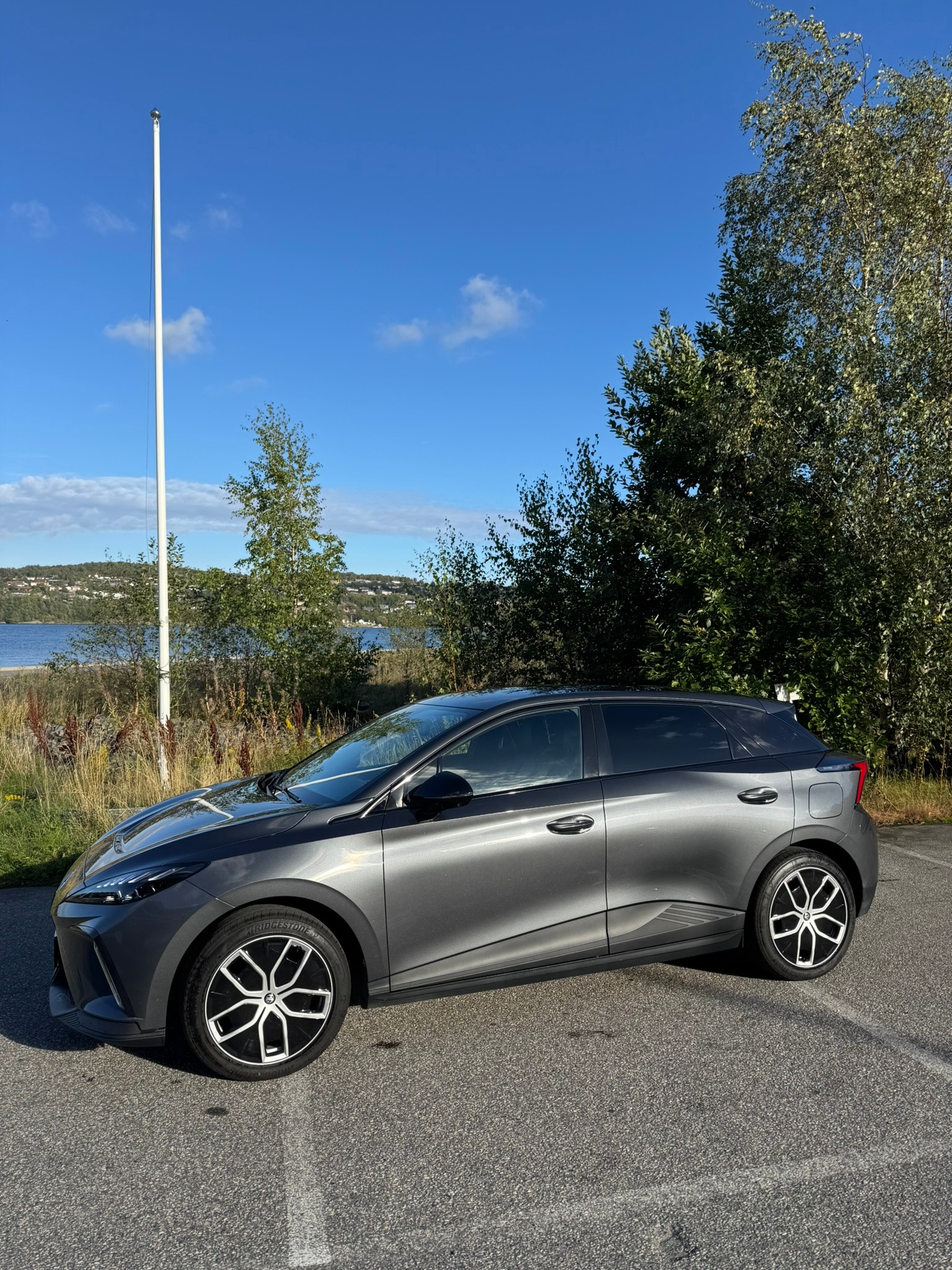 MG 4 Electric Long Range 64 kWh, 204hk, 2024