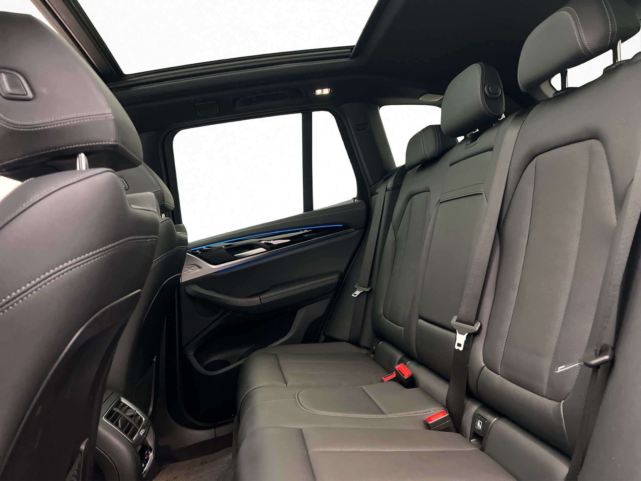 BMW iX3, 286ps, 2022