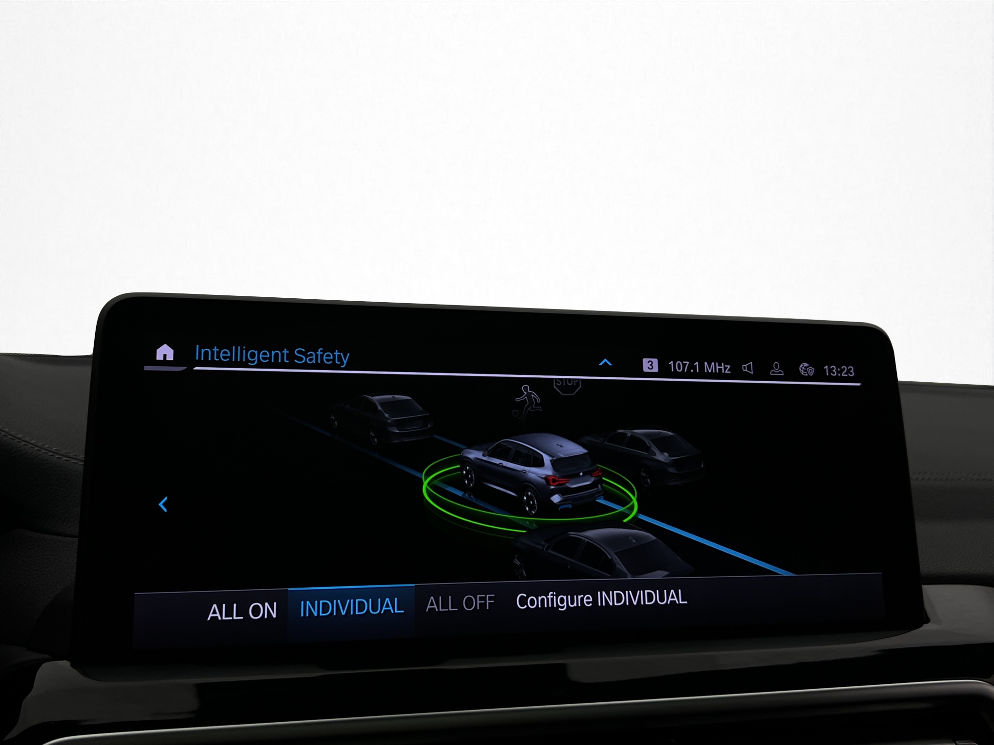 BMW iX3, 286ps, 2022