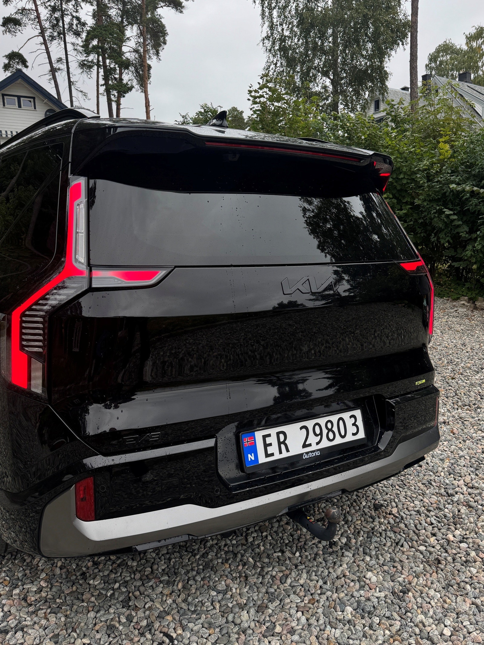 Kia EV9 AWD, 385hp, 2026