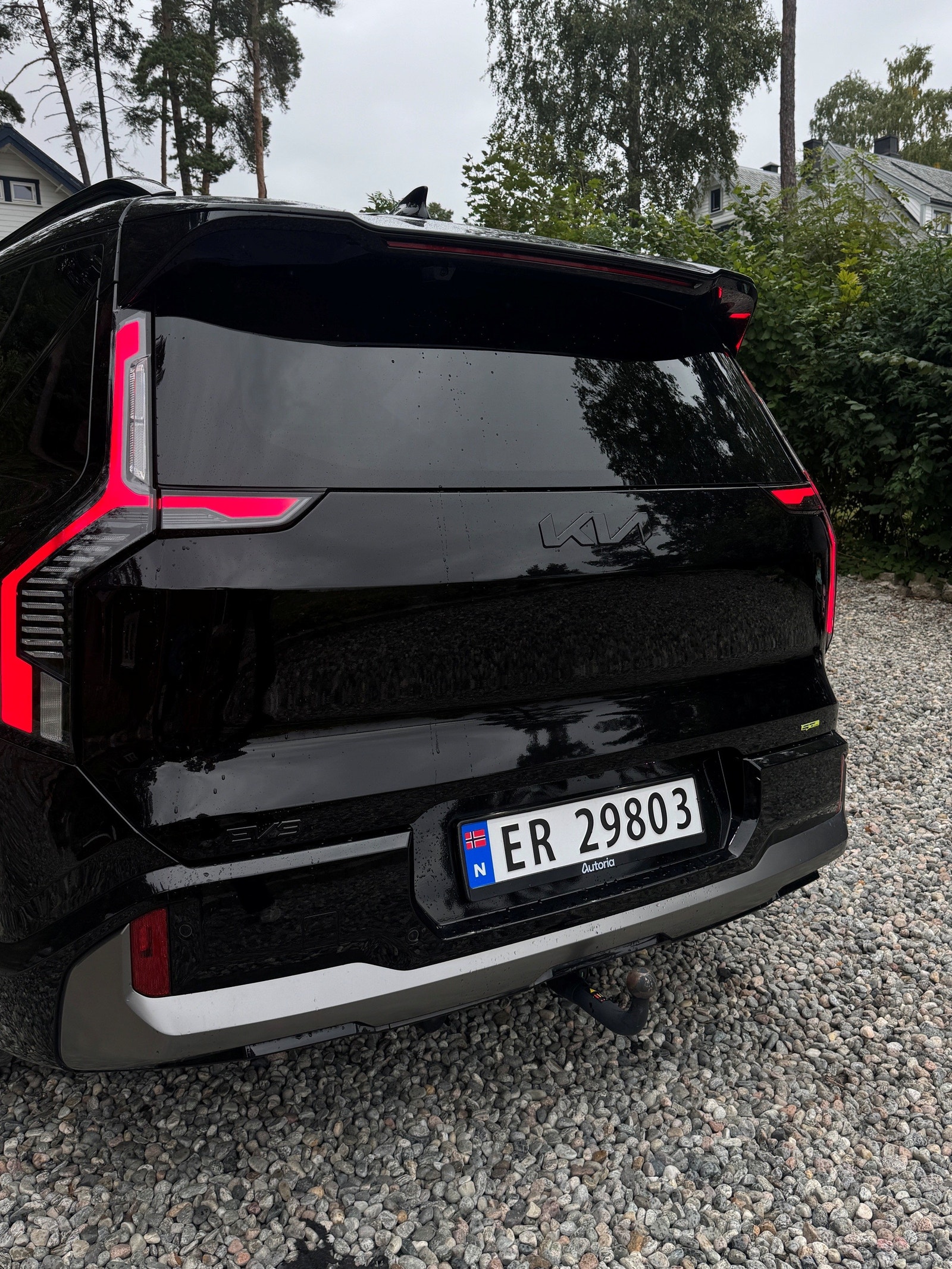 Kia EV9 AWD, 385hp, 2026