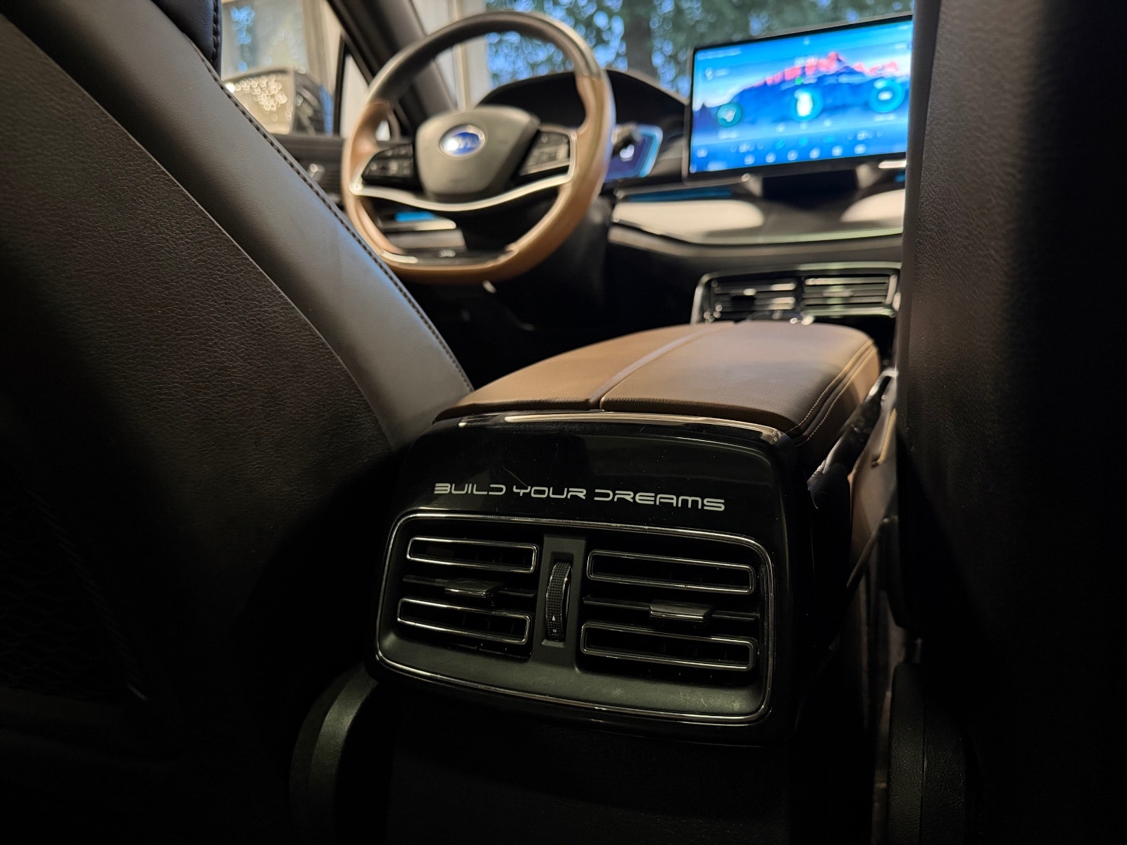 BYD Tang EV AWD, 517ps, 2022