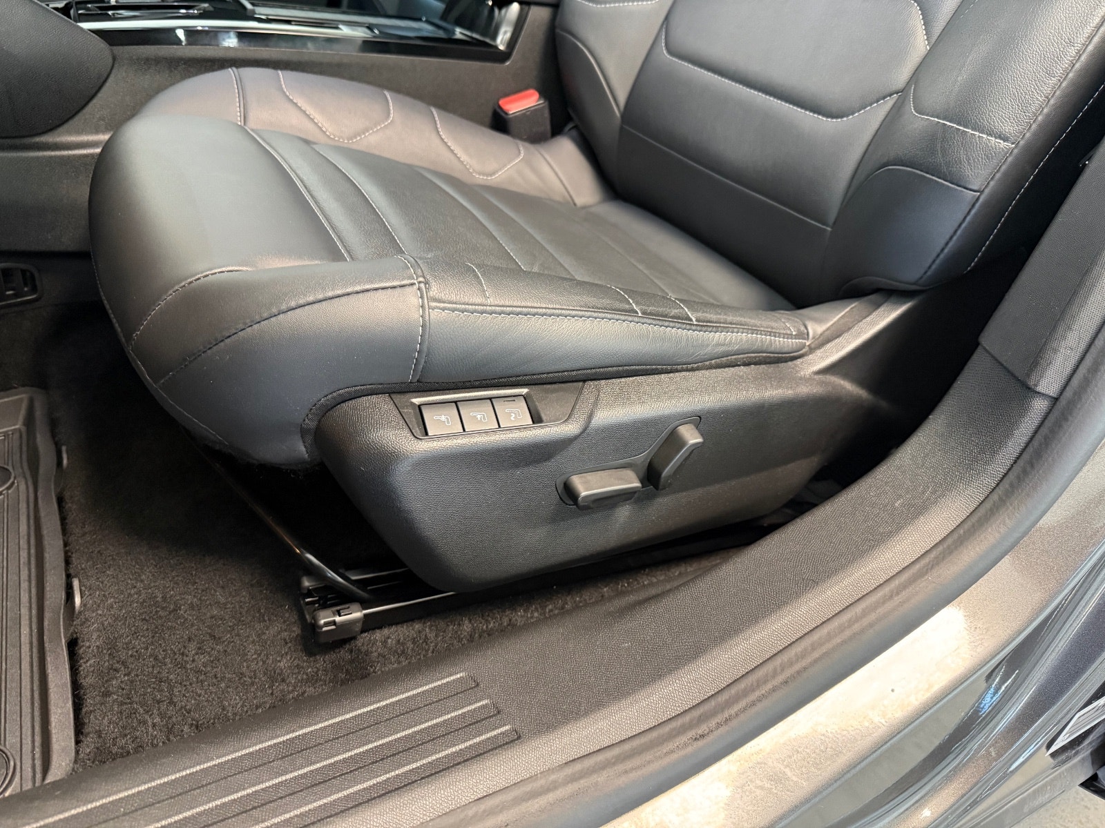 Citroën ë-C4 X, 136hp, 2022