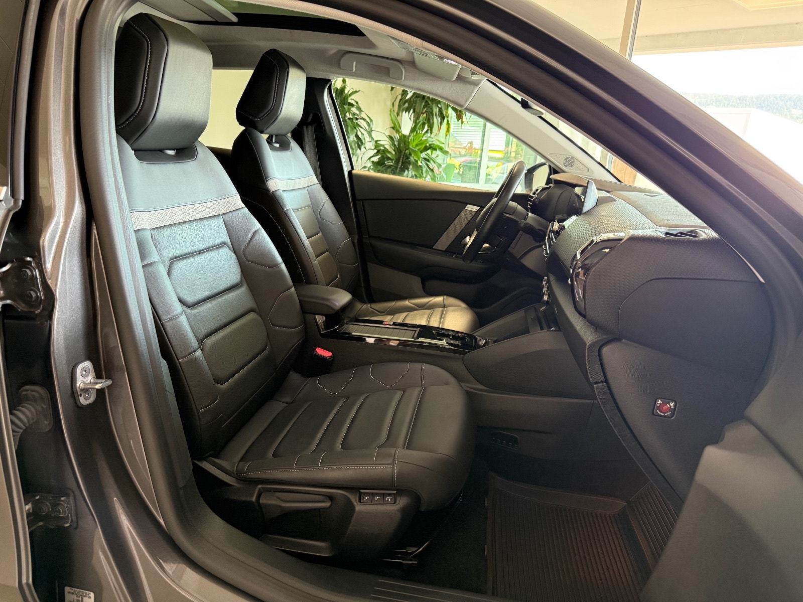 Citroën ë-C4 X, 136hp, 2022