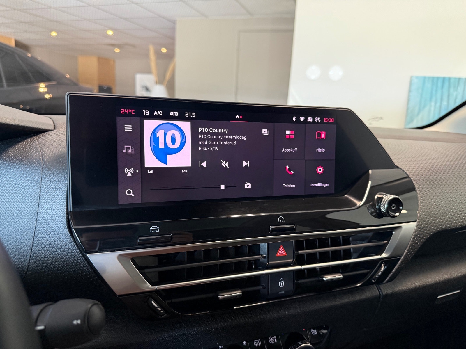 Citroën ë-C4 X, 136hp, 2022