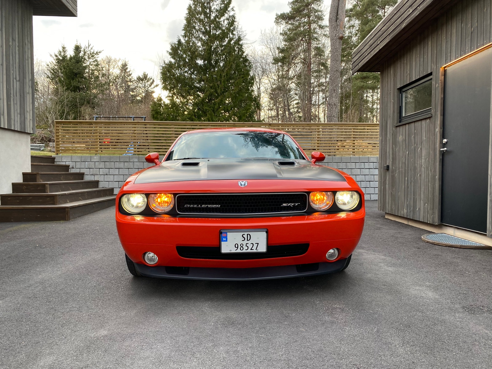 Dodge Challenger 6.1 V8 HEMI Automatic, 431hp, 2009