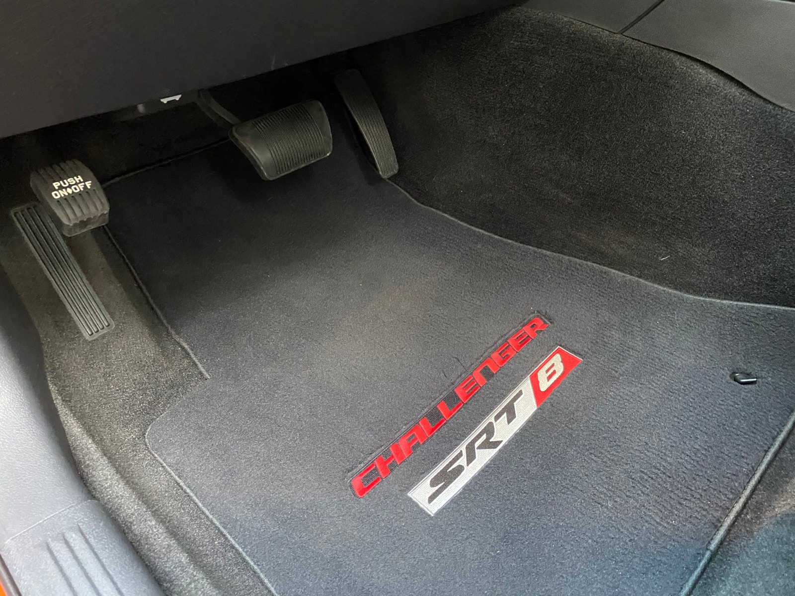 Dodge Challenger 6.1 V8 HEMI Automatic, 431hp, 2009