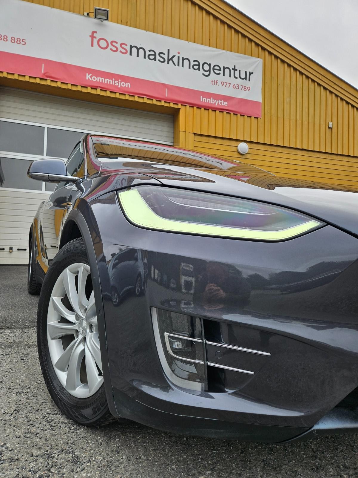 Tesla Model X Long Range, 423hp, 2020