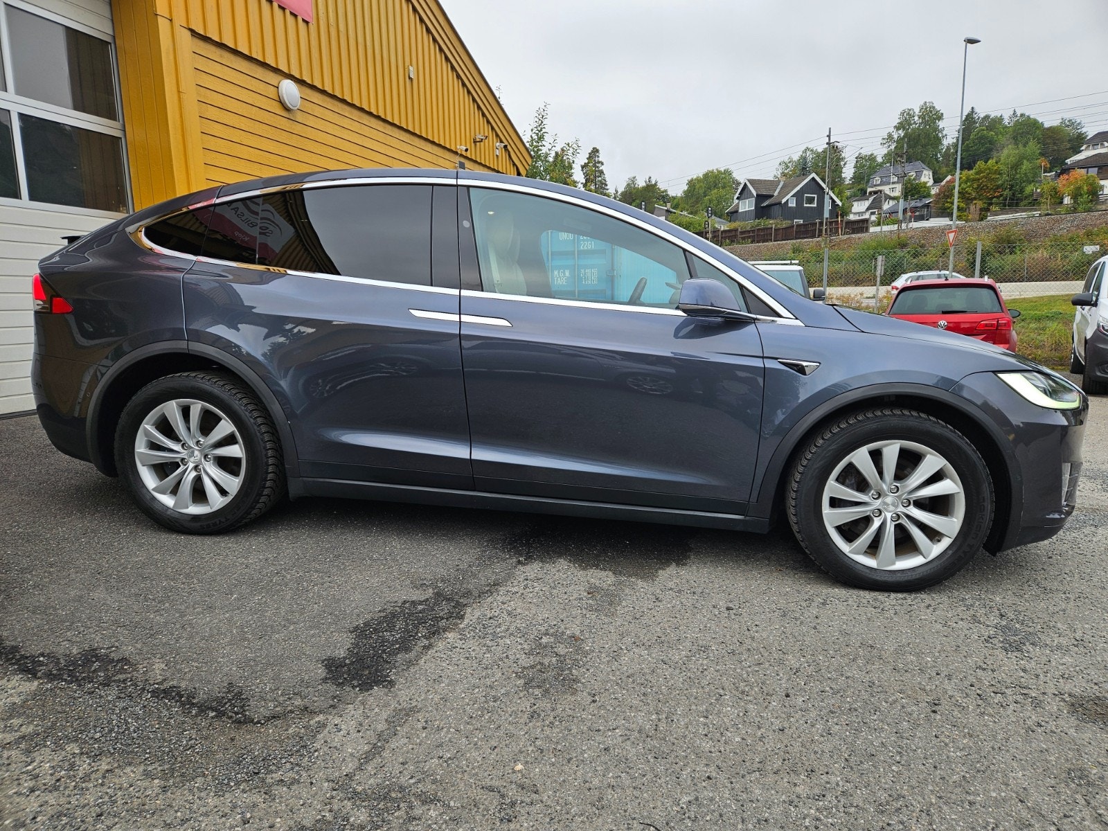 Tesla Model X Long Range, 423hp, 2020