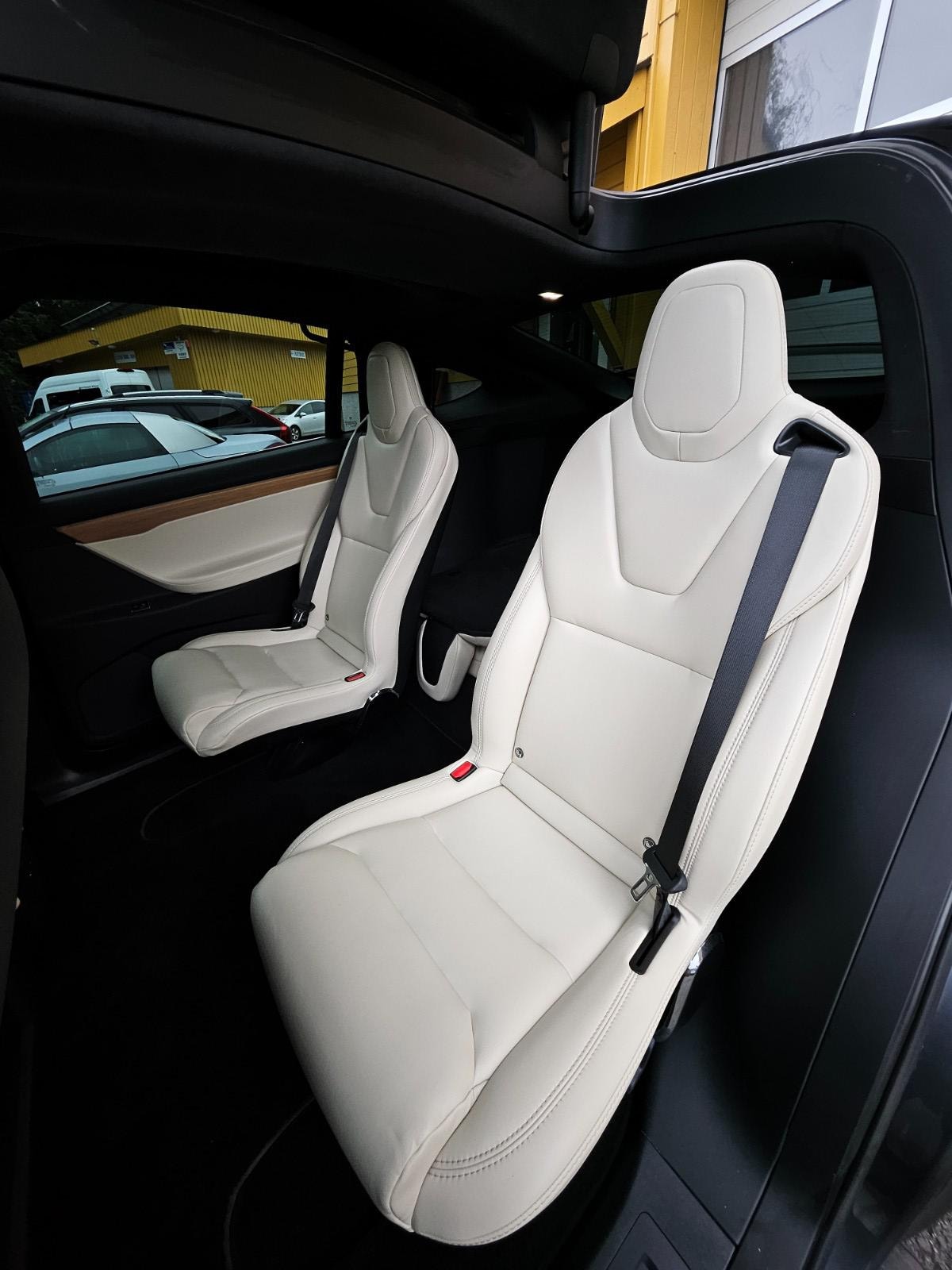 Tesla Model X Long Range, 423hp, 2020