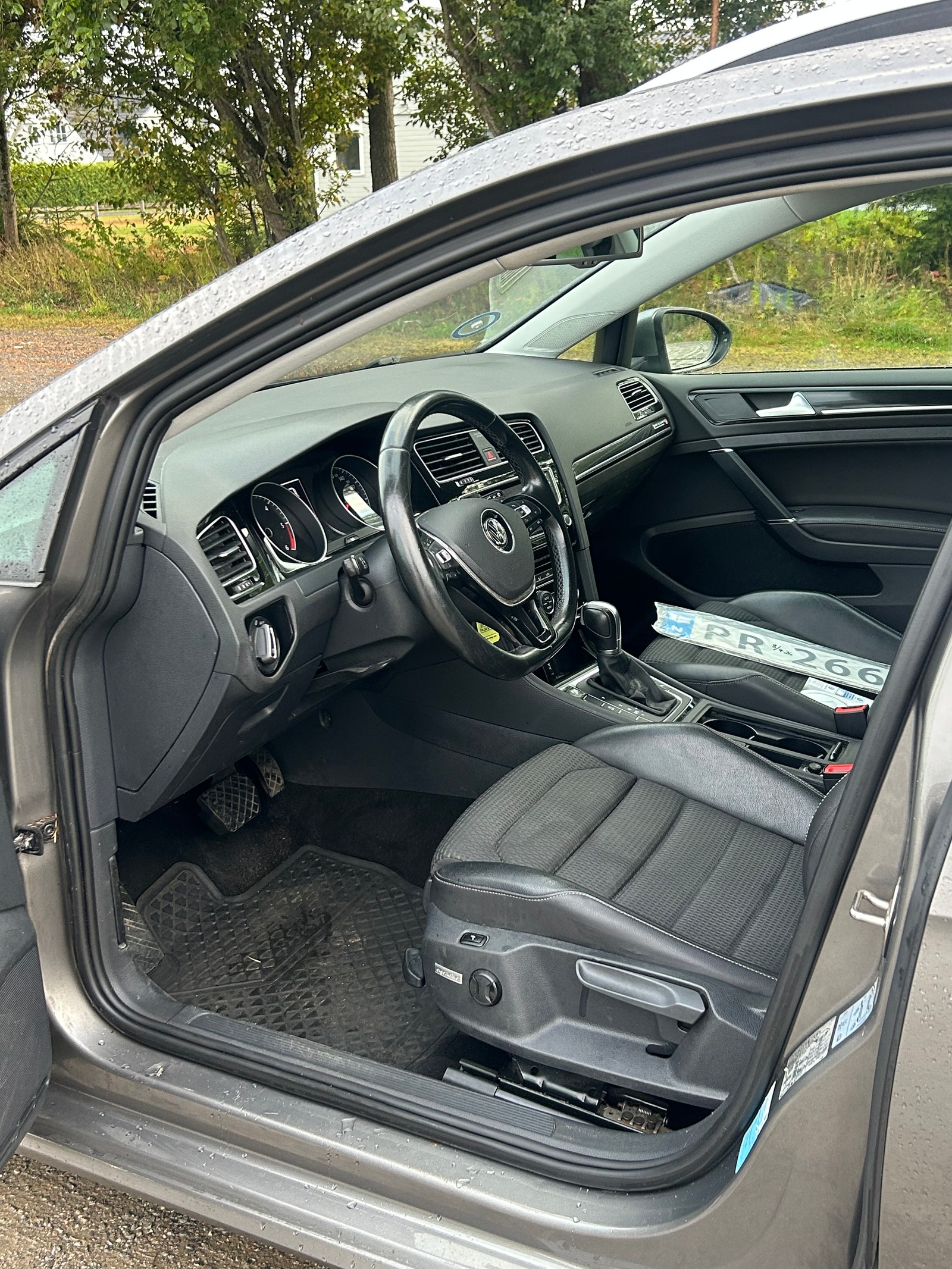 Volkswagen Golf Variant 1.6 TDI DPF BMT DSG Sequential, 105hp, 2015
