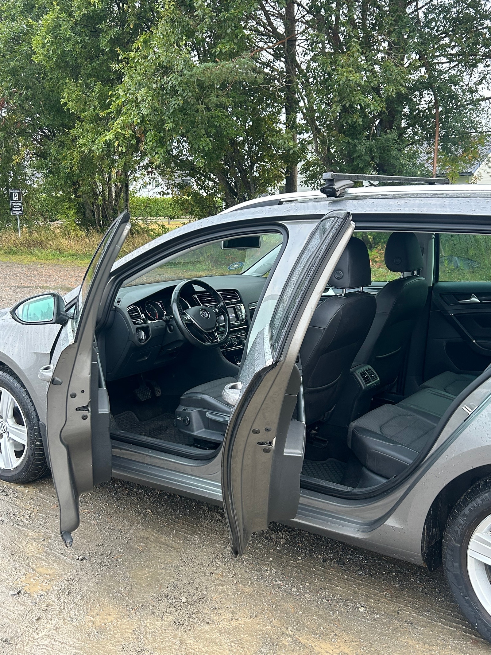 Volkswagen Golf Variant 1.6 TDI DPF BMT DSG Sequential, 105hp, 2015