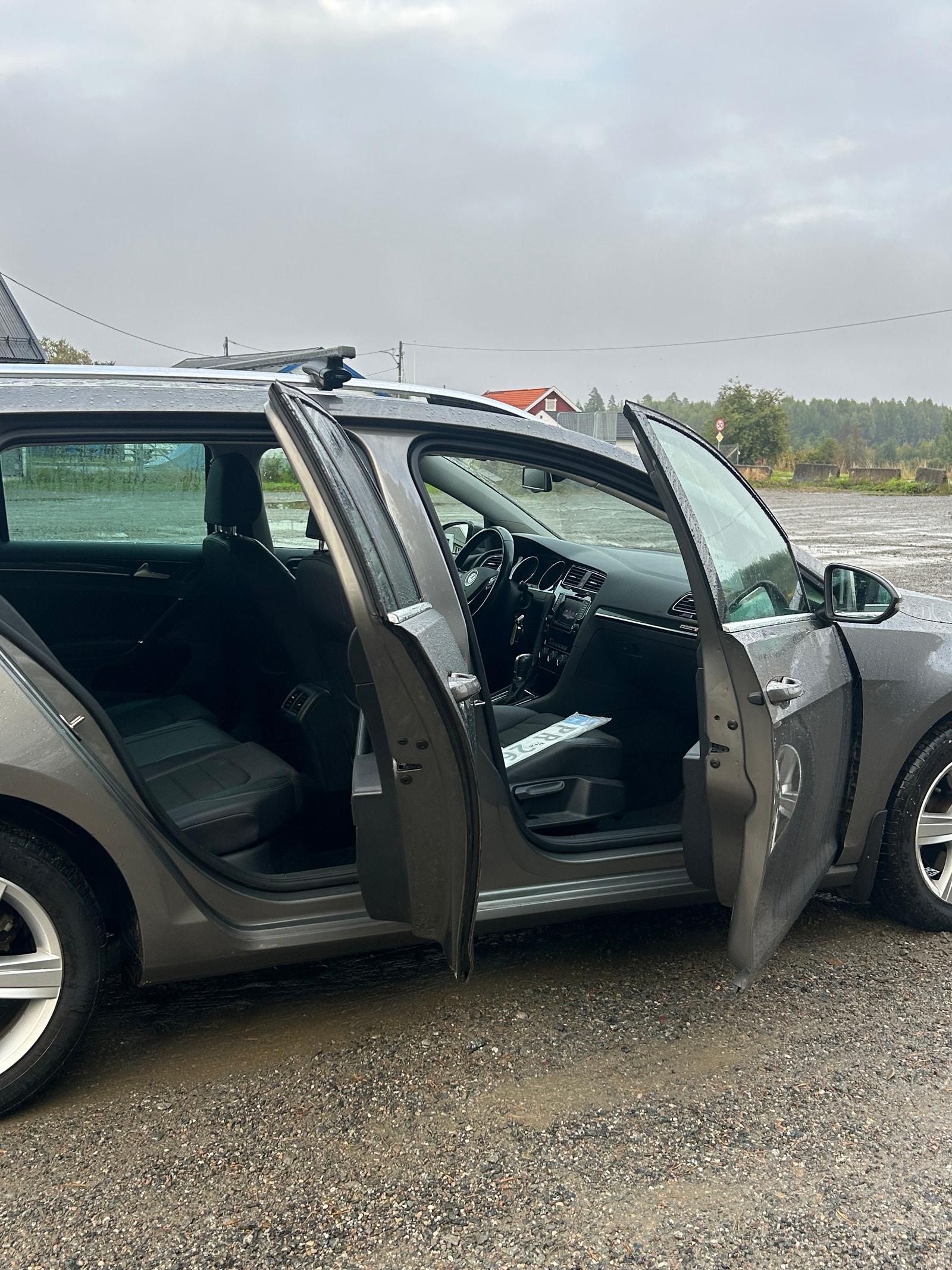 Volkswagen Golf Variant 1.6 TDI DPF BMT DSG Sequential, 105hp, 2015