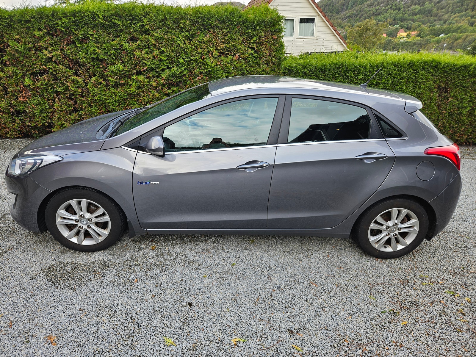 Hyundai i30 5-door 1.6 CRDi Manual, 6-trins, 110ps, 2013