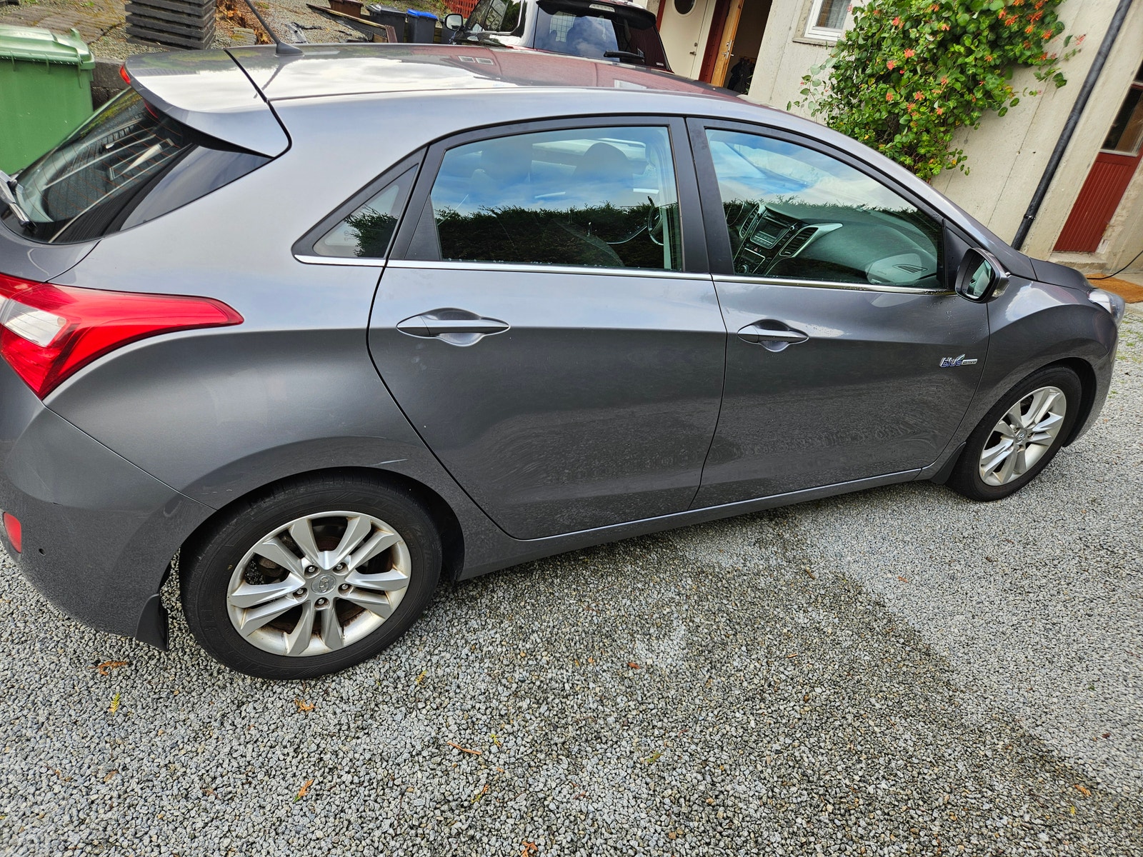 Hyundai i30 5-door 1.6 CRDi Manual, 6-trins, 110ps, 2013
