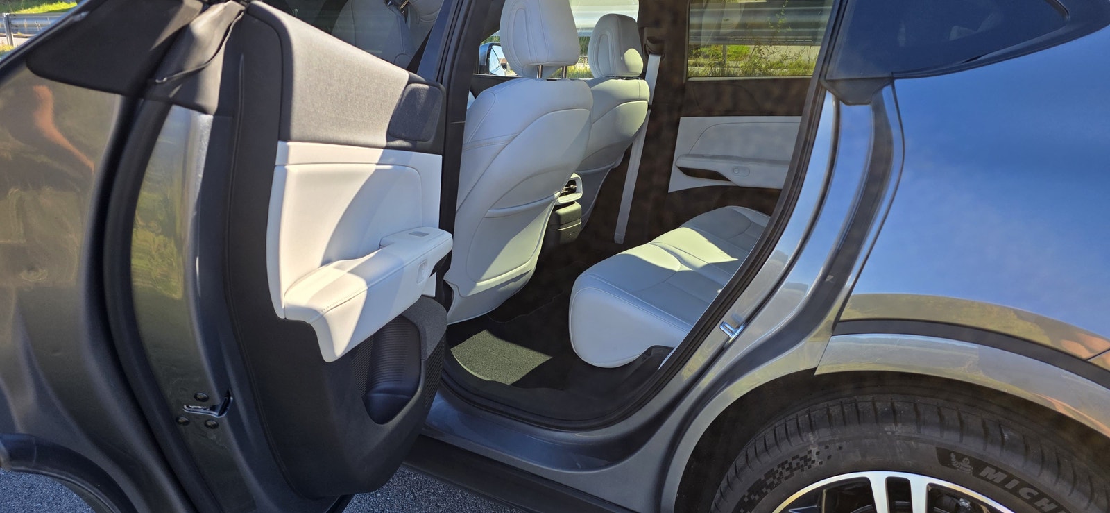 XPENG G6 Performance, 476ps, 2025