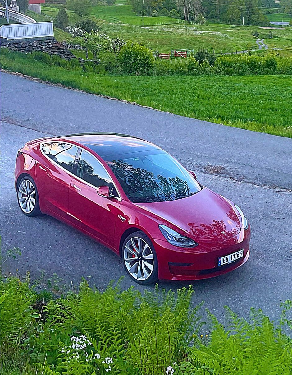 Tesla Model 3 Performance, 513hk, 2019