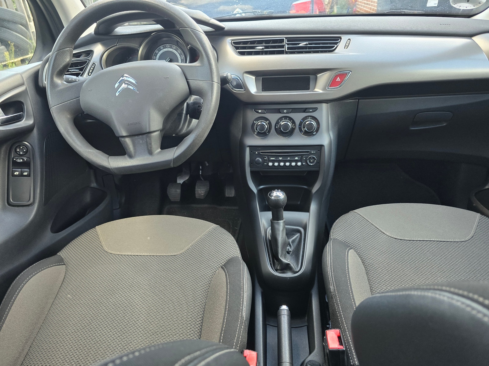Citroën C3 1.4 HDi 70 Manual, 68hp, 2013