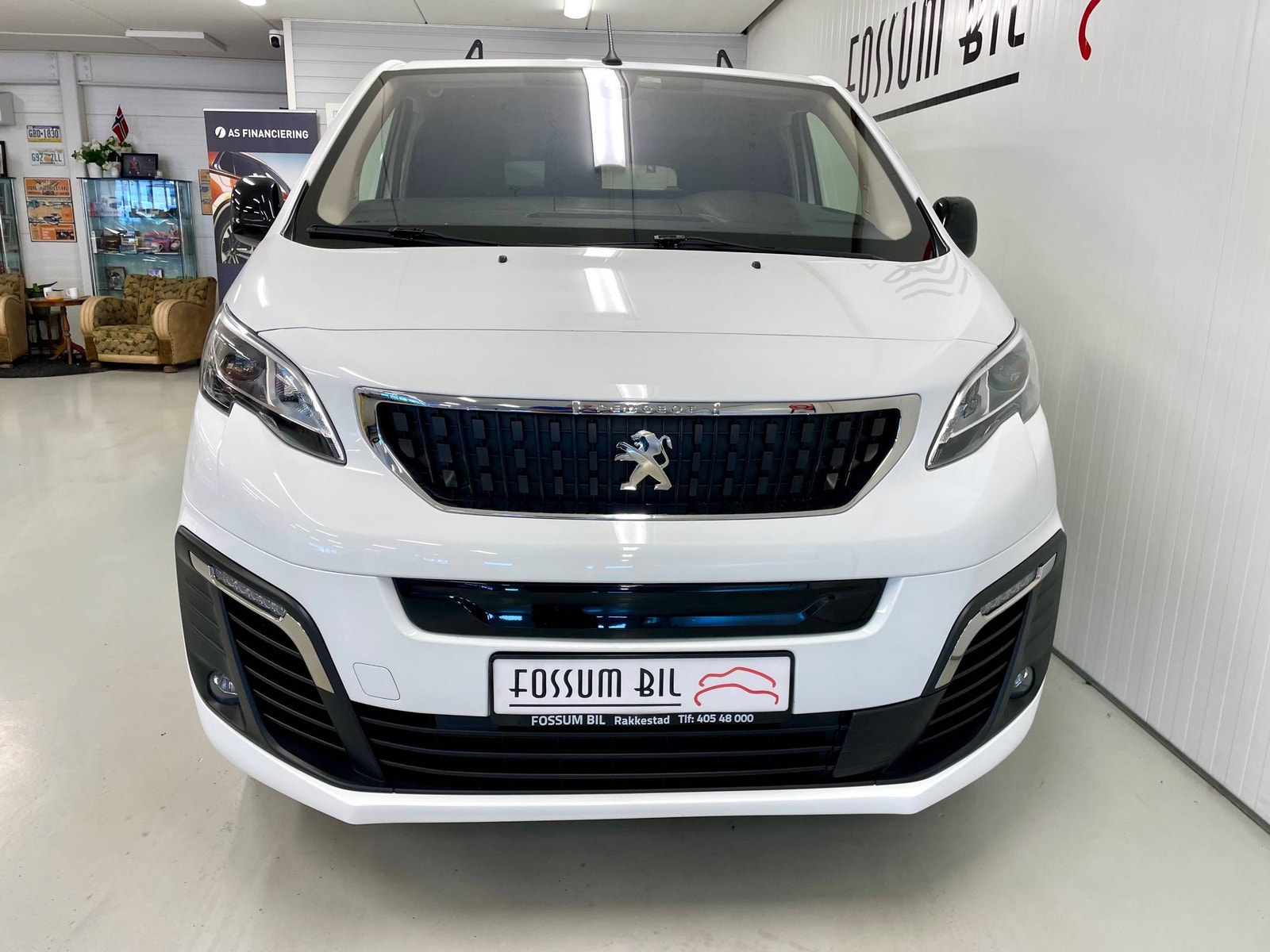 Peugeot e-Expert 75, 136hp, 2022