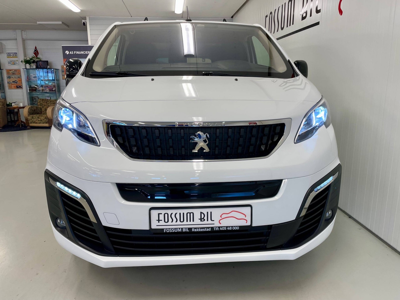 Peugeot e-Expert 75, 136hp, 2022