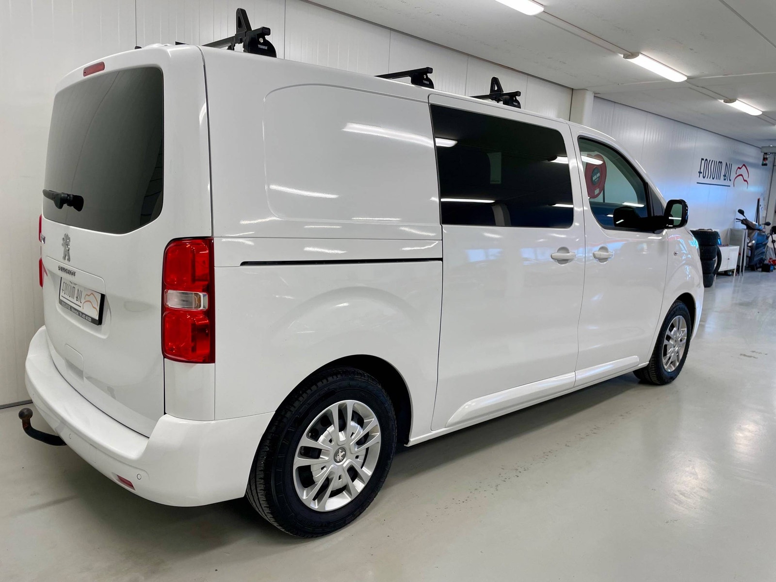Peugeot e-Expert 75, 136hp, 2022