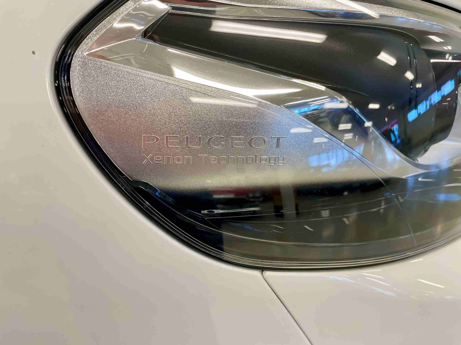 Peugeot e-Expert 75, 136hp, 2022
