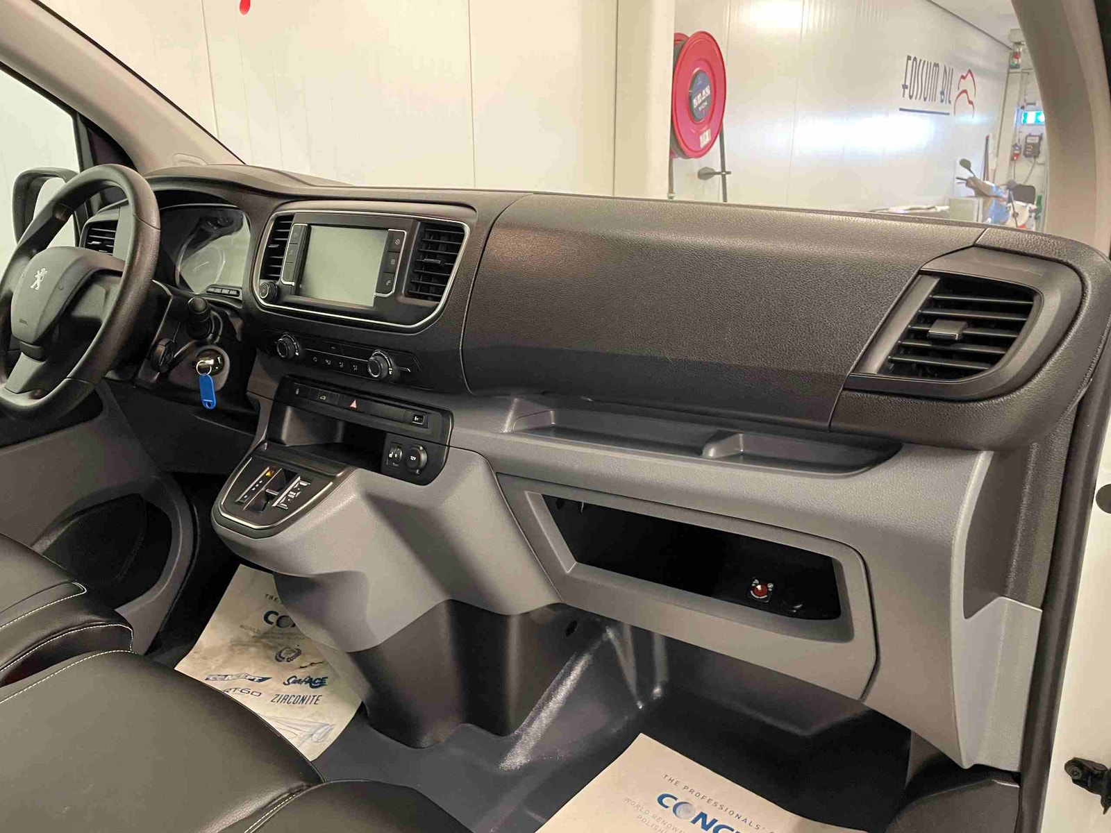 Peugeot e-Expert 75, 136hp, 2022