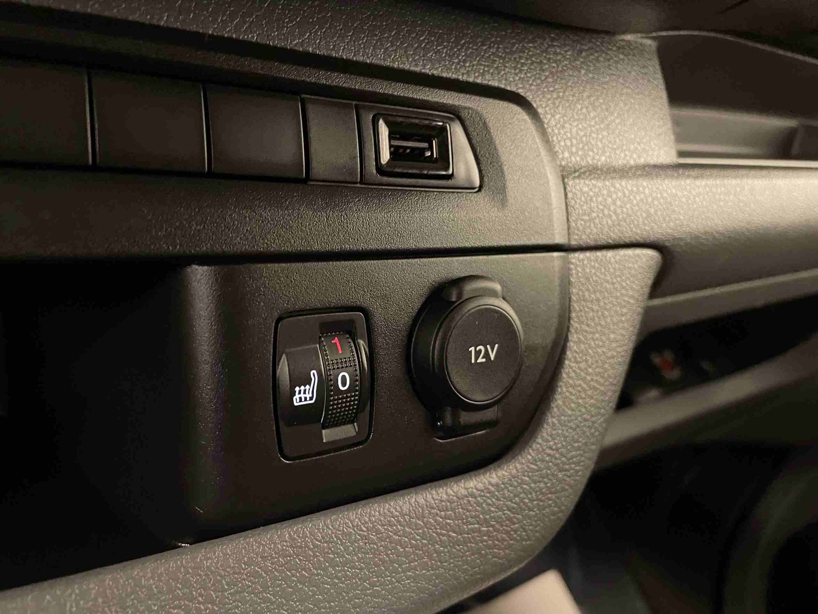 Peugeot e-Expert 75, 136hp, 2022