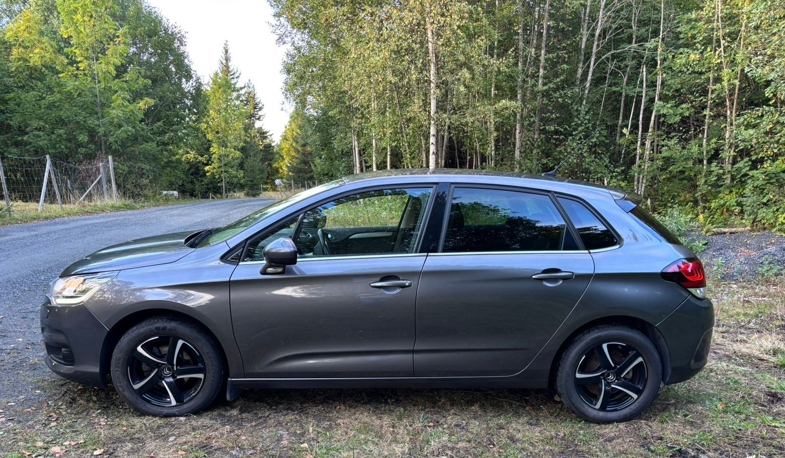 Citroën C4 1.2 PureTech Manual, 5-trins, 110ps, 2015