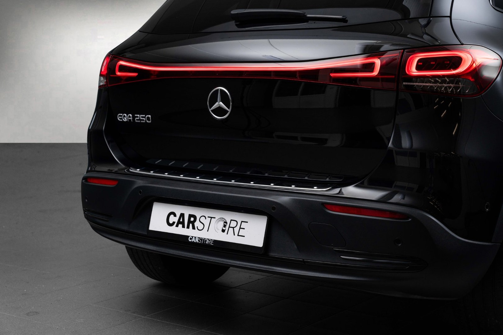 Mercedes-Benz EQA 250, 190ps, 2022