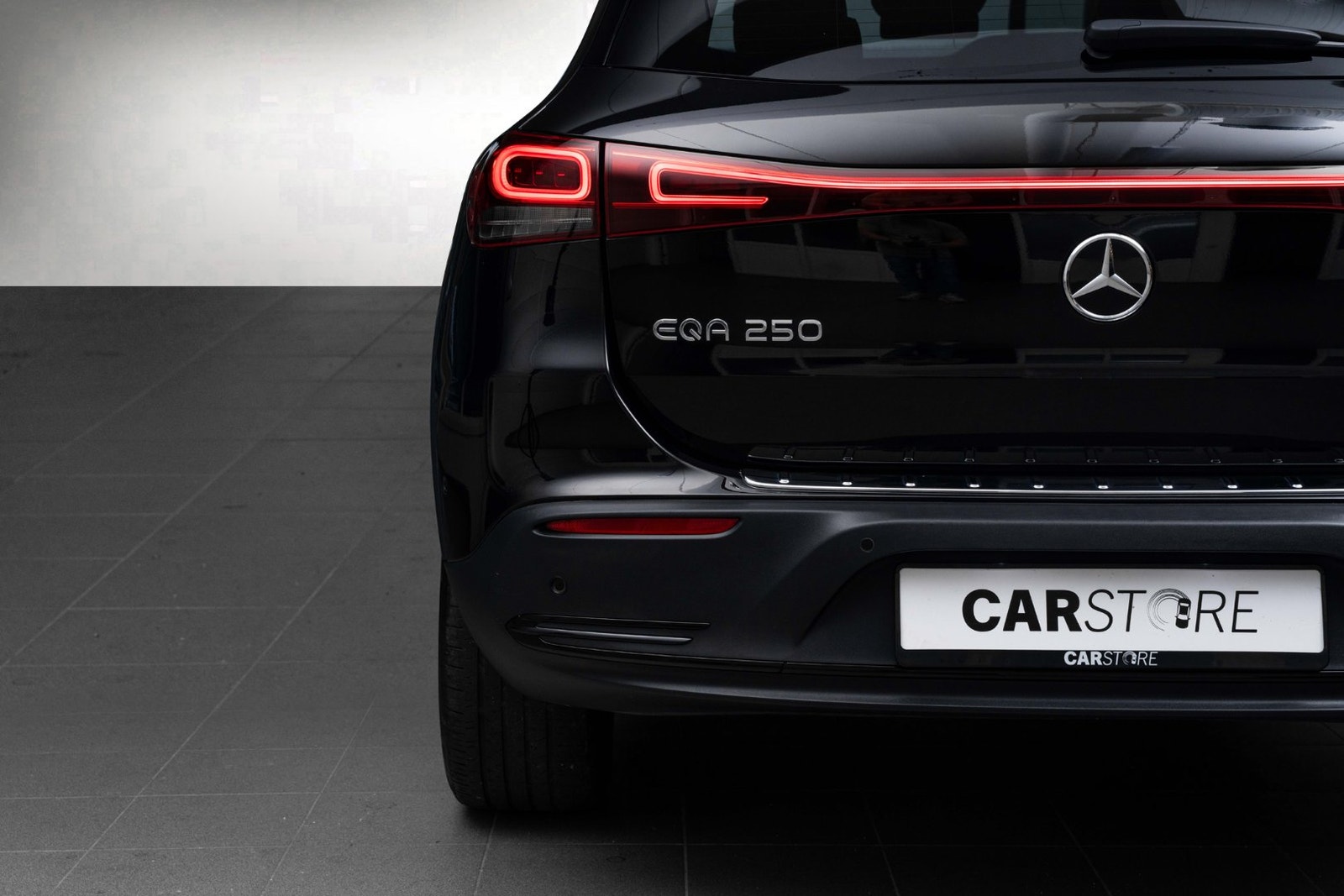Mercedes-Benz EQA 250, 190ps, 2022